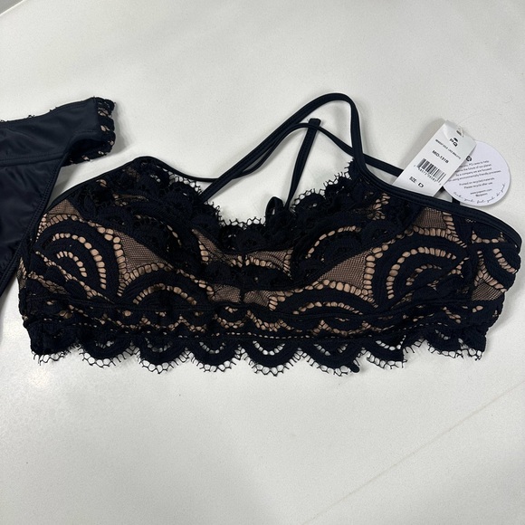 PQ Swim NWT midnight lace bralette and bottoms - Picture 6 of 6